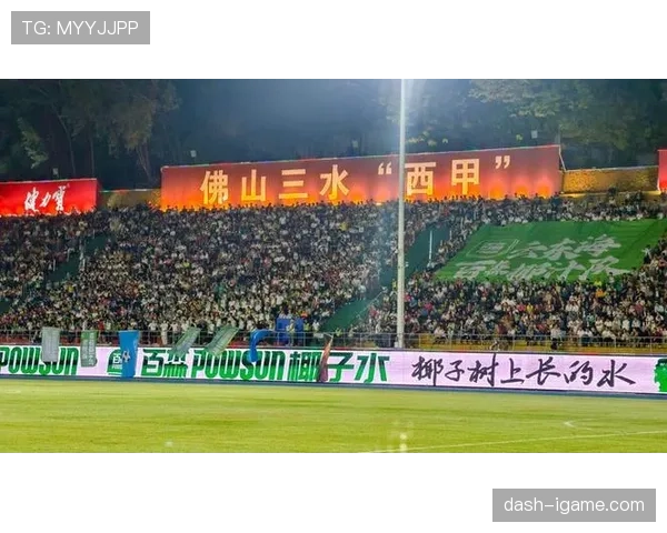 西甲精彩瞬间：传奇球队闪耀绿茵场，星光璀璨演绎经典对决