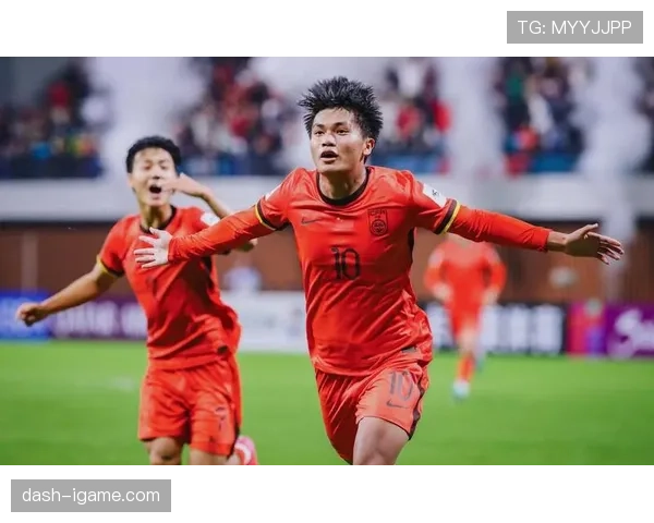 足坛新星闪耀：年轻球员强势崛起，引领未来足球新潮流