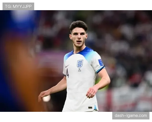 琼阿梅尼 vs 德克兰·赖斯：英超后腰的角色定位与比赛影响力对比